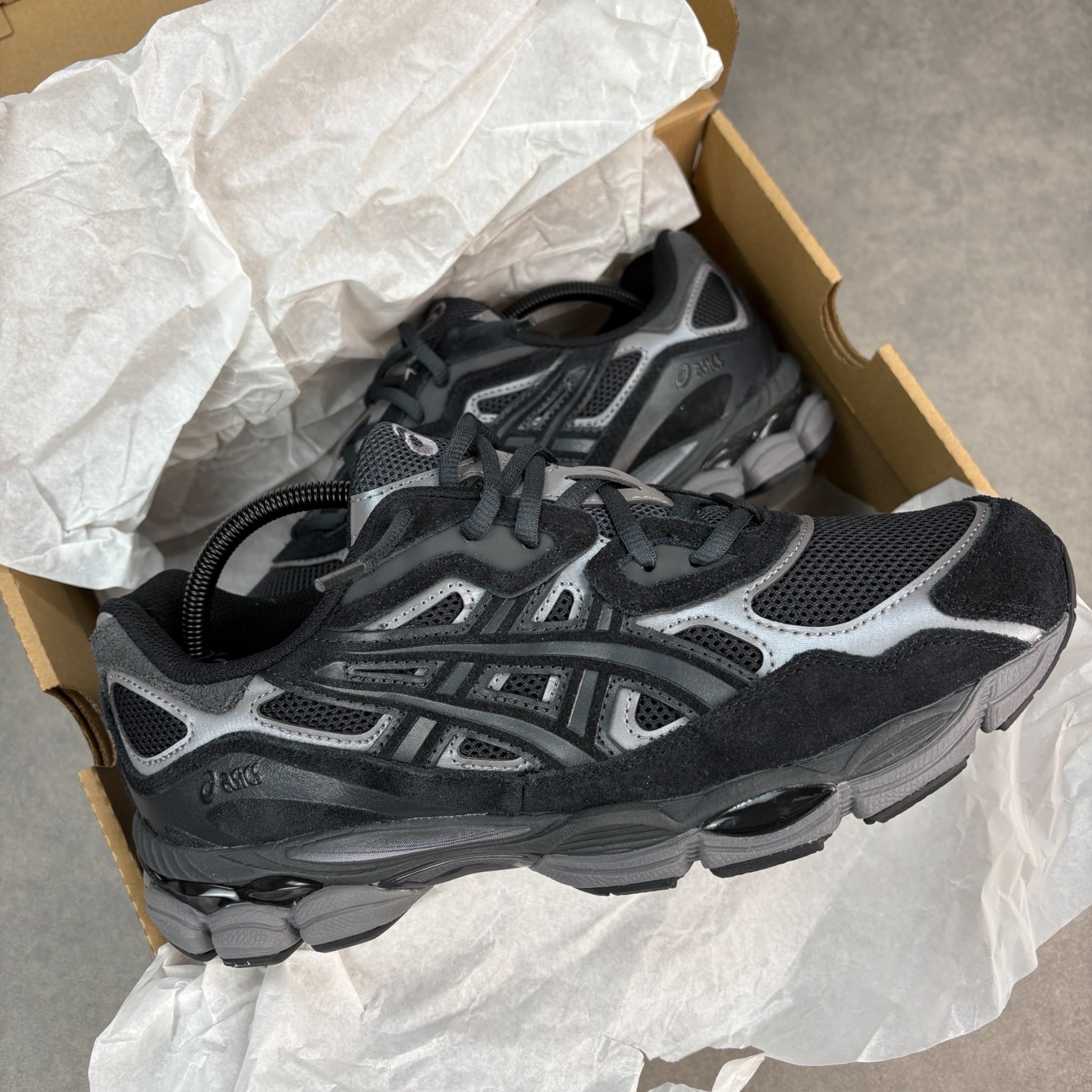 Asics Gel NYC Graphic Grey Black
